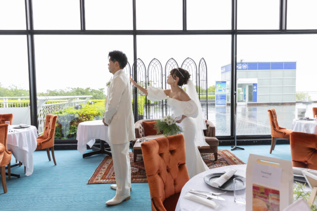 【25年最新】会費制結婚式の費用相場はいくら?ゲストの金額から自己負担額まで徹底解説!