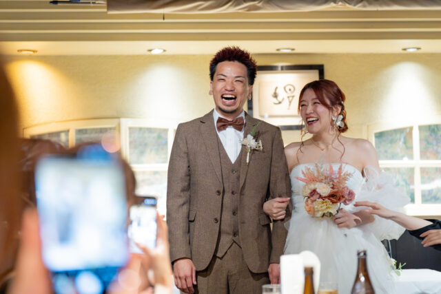 【パーティレポ】地元のレストランでアットホームな1.5次会!サプライズ&お祝い満載
